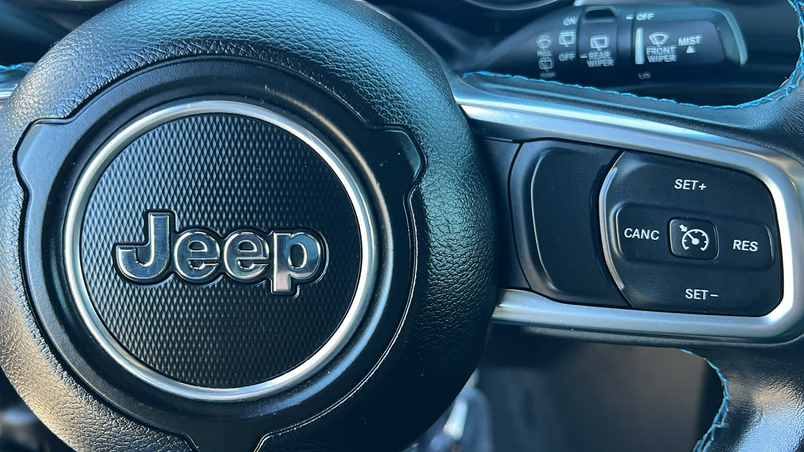 Thumbnail: 2022 Jeep Wrangler - 20