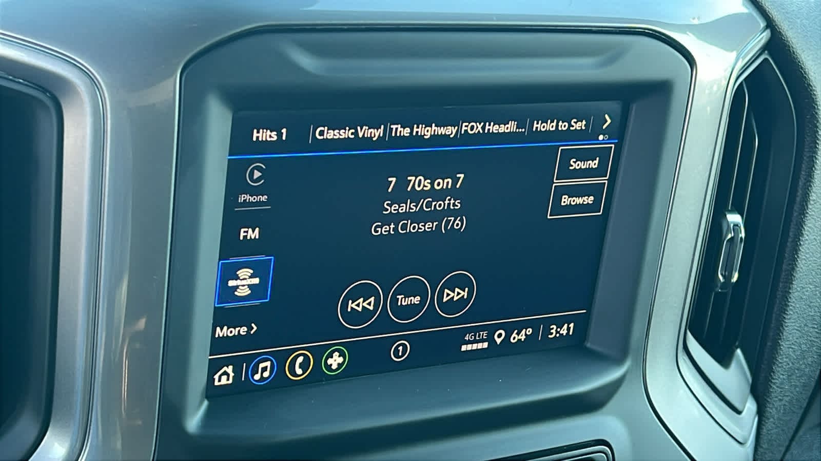 Thumbnail: 2024 Chevrolet Silverado 1500 - 15