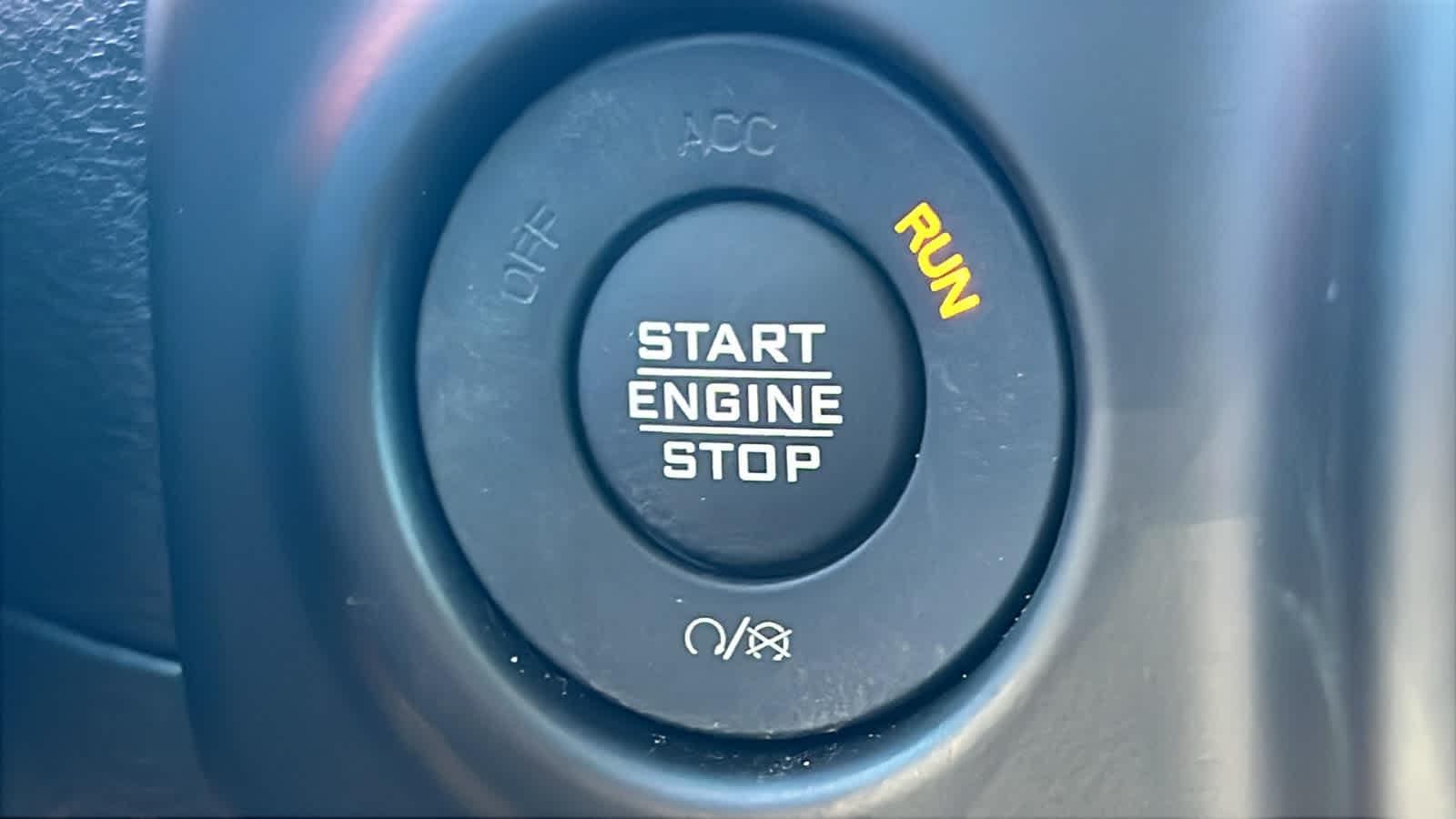 Thumbnail: 2023 Jeep Wrangler - 17