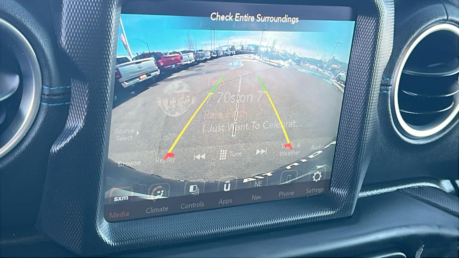 Thumbnail: 2021 Jeep Wrangler - 16