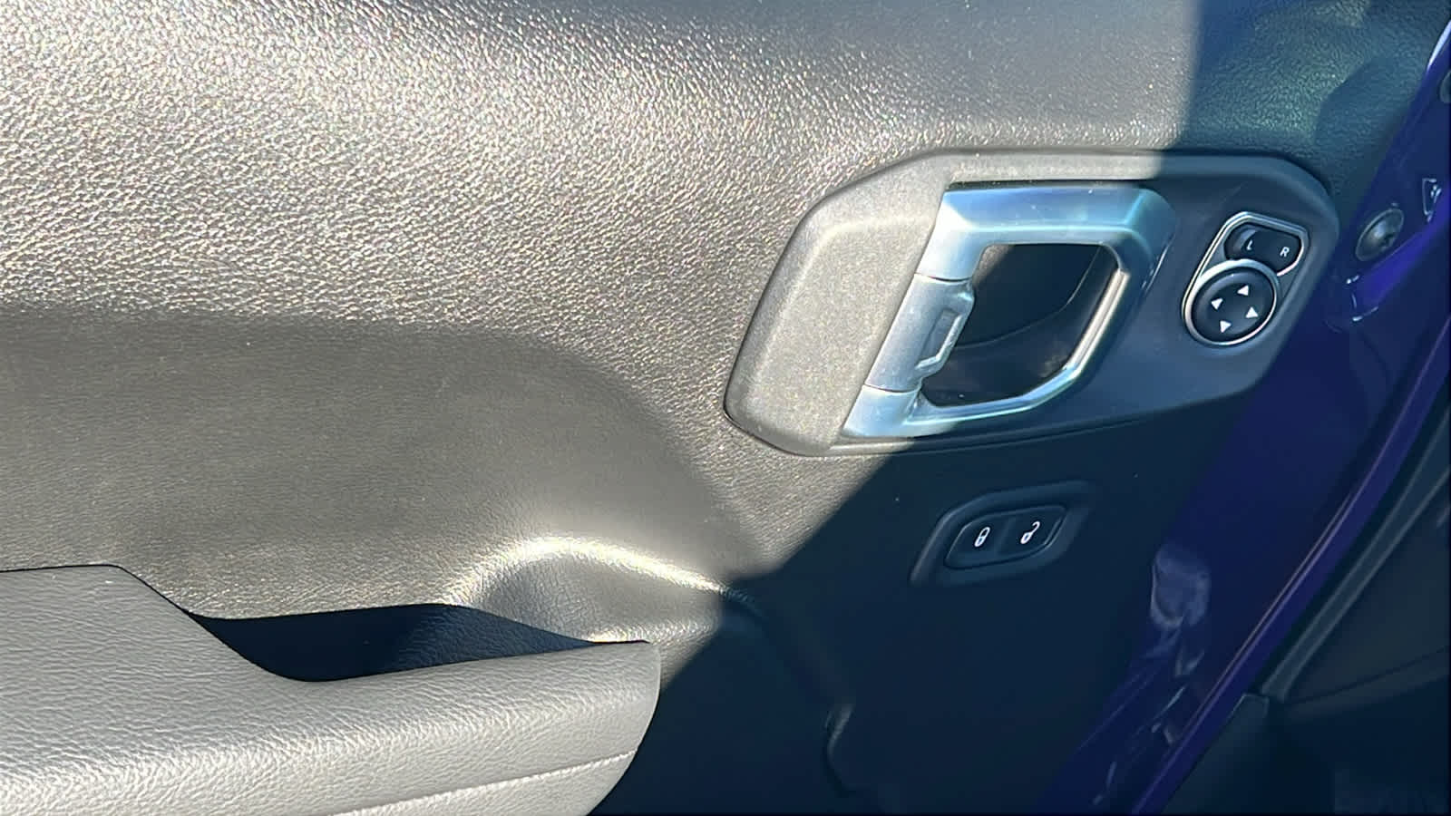 Thumbnail: 2026 Jeep Gladiator - 22