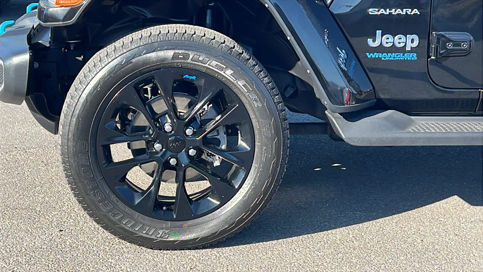 Thumbnail: 2022 Jeep Wrangler - 9