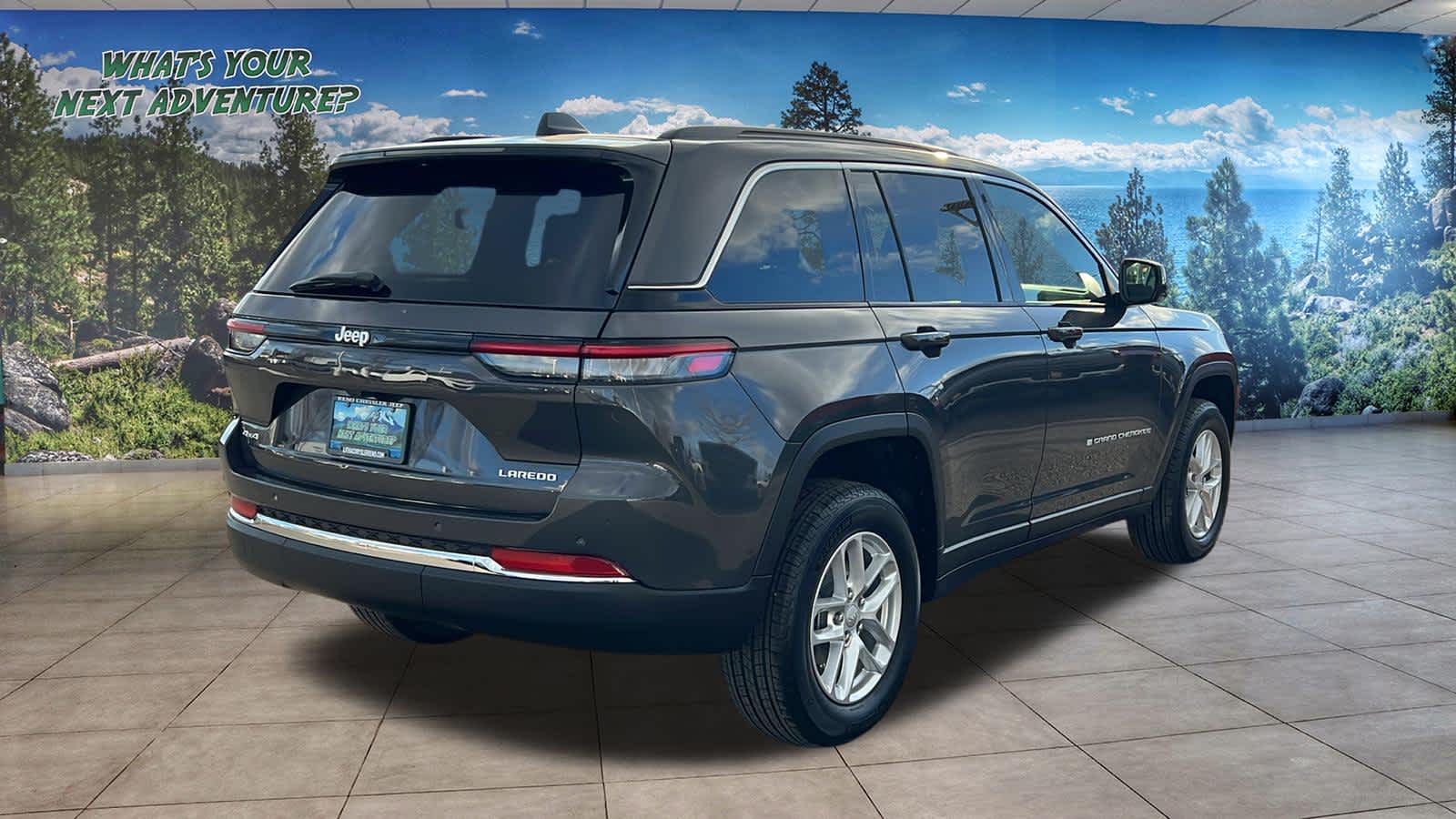 Thumbnail: 2026 Jeep Grand Cherokee - 5