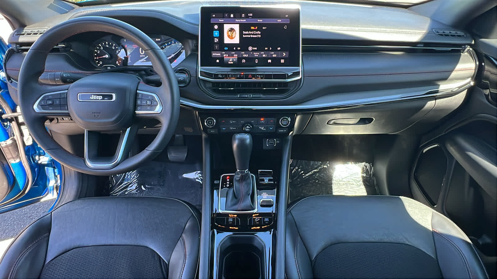 Thumbnail: 2023 Jeep Compass - 26