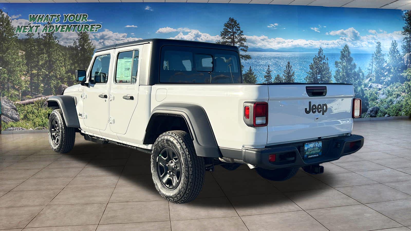 Thumbnail: 2026 Jeep Gladiator - 7
