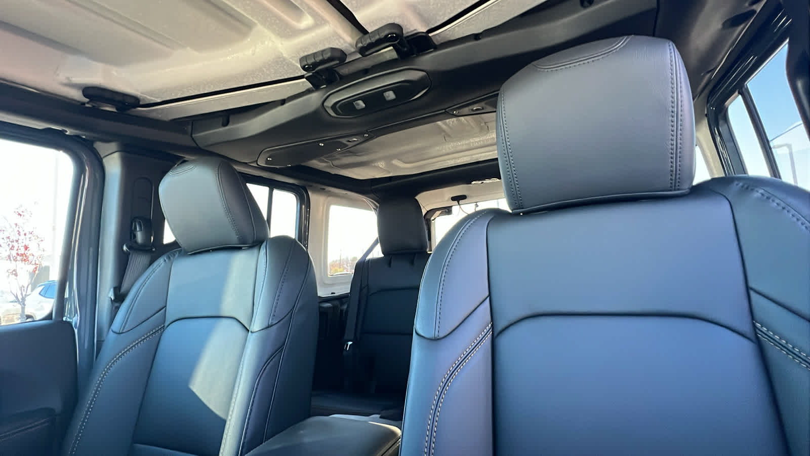 Thumbnail: 2026 Jeep Wrangler - 11