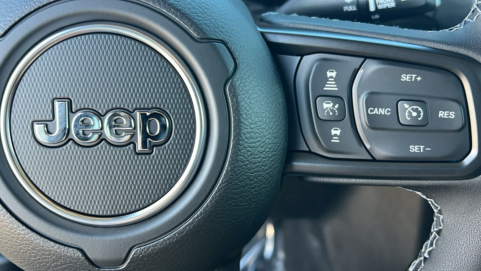 Thumbnail: 2026 Jeep Gladiator - 20