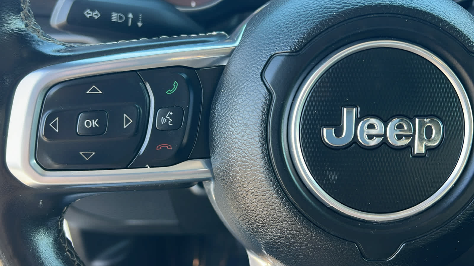 Thumbnail: 2022 Jeep Wrangler - 19