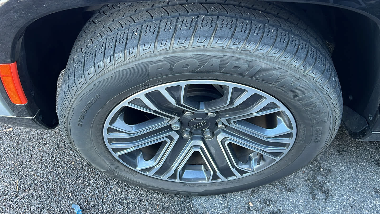 Thumbnail: 2022 Jeep Wagoneer - 4