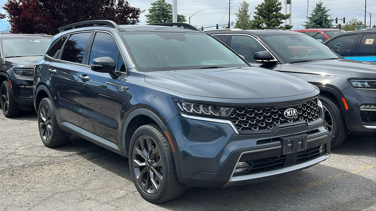 Thumbnail: 2021 Kia Sorento - 3