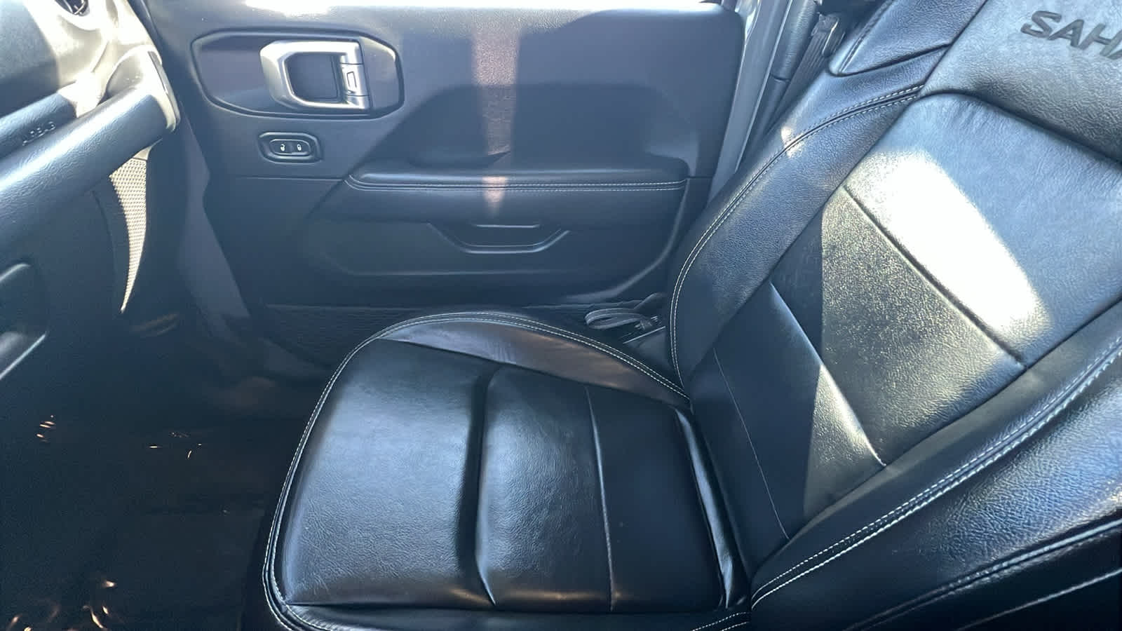 Thumbnail: 2021 Jeep Wrangler - 12