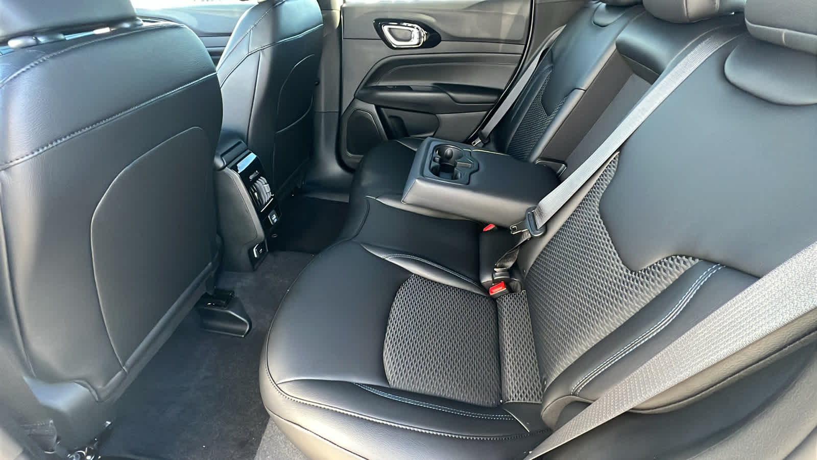 Thumbnail: 2026 Jeep Compass - 24