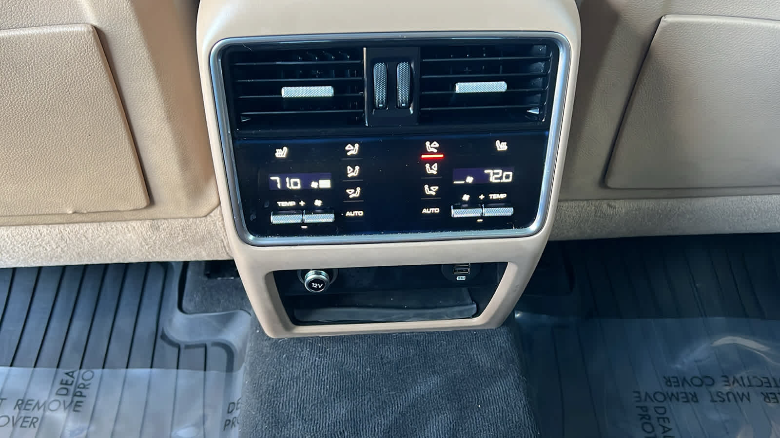 Thumbnail: 2019 Porsche Cayenne - 25