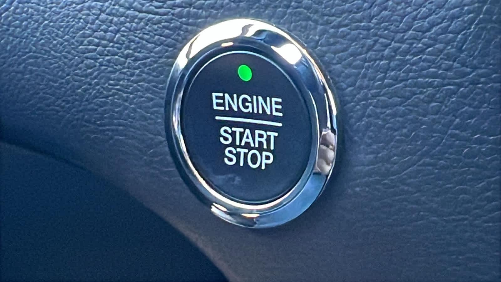 Thumbnail: 2023 Ford Edge - 17