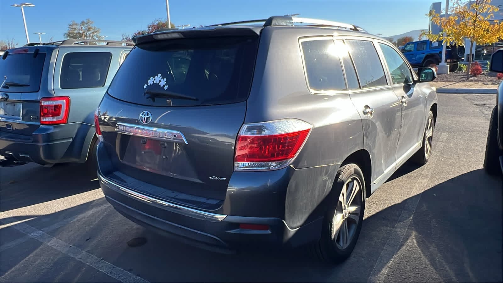 Thumbnail: 2012 Toyota Highlander - 9