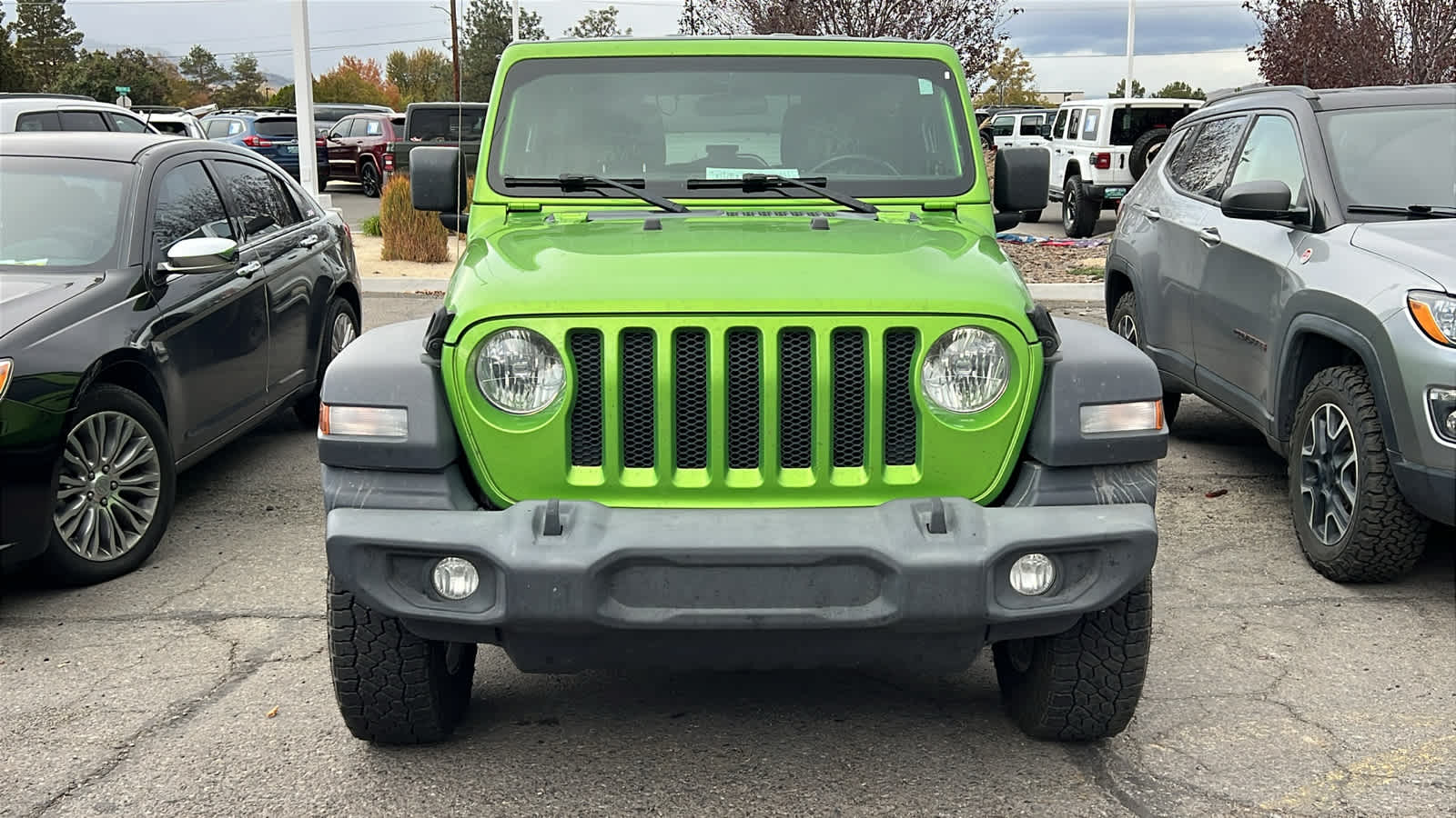 2019 Jeep Wrangler Sport S photo 2