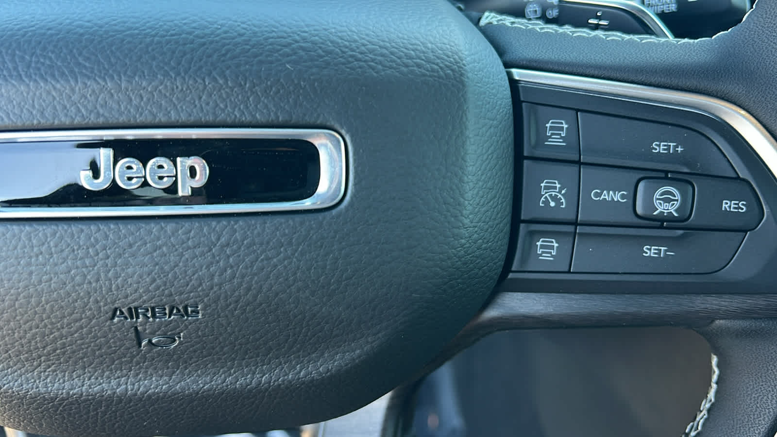 Thumbnail: 2026 Jeep Grand Cherokee - 20