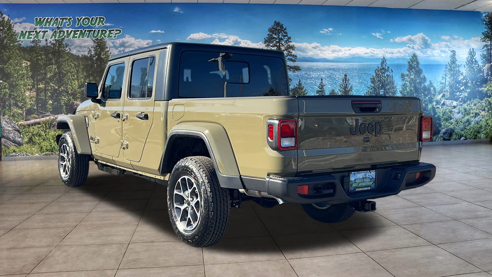 Thumbnail: 2026 Jeep Gladiator - 7