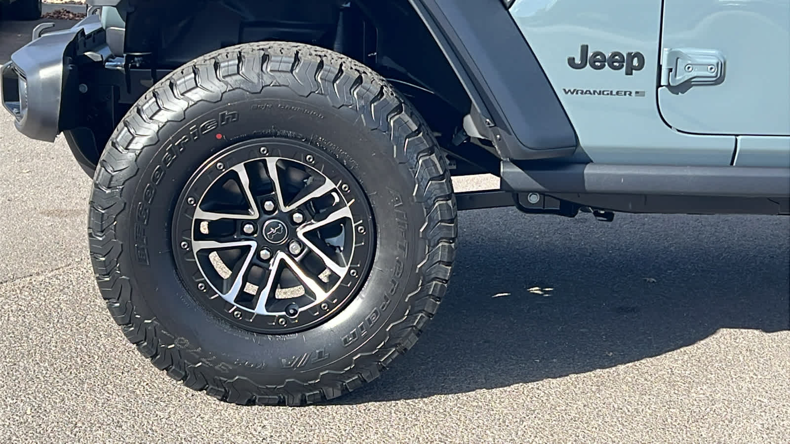 Thumbnail: 2026 Jeep Wrangler - 9