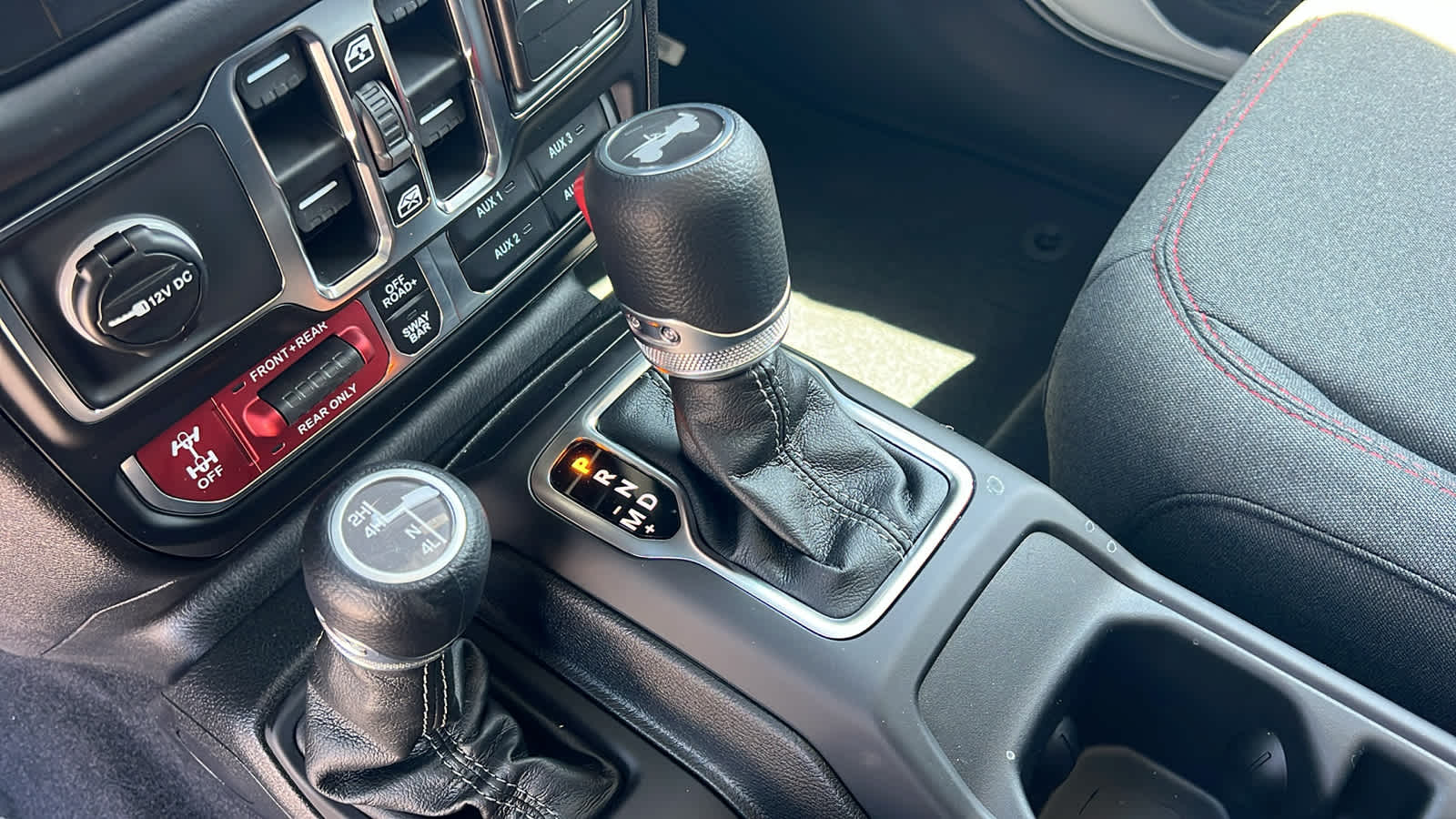 Thumbnail: 2026 Jeep Wrangler - 13
