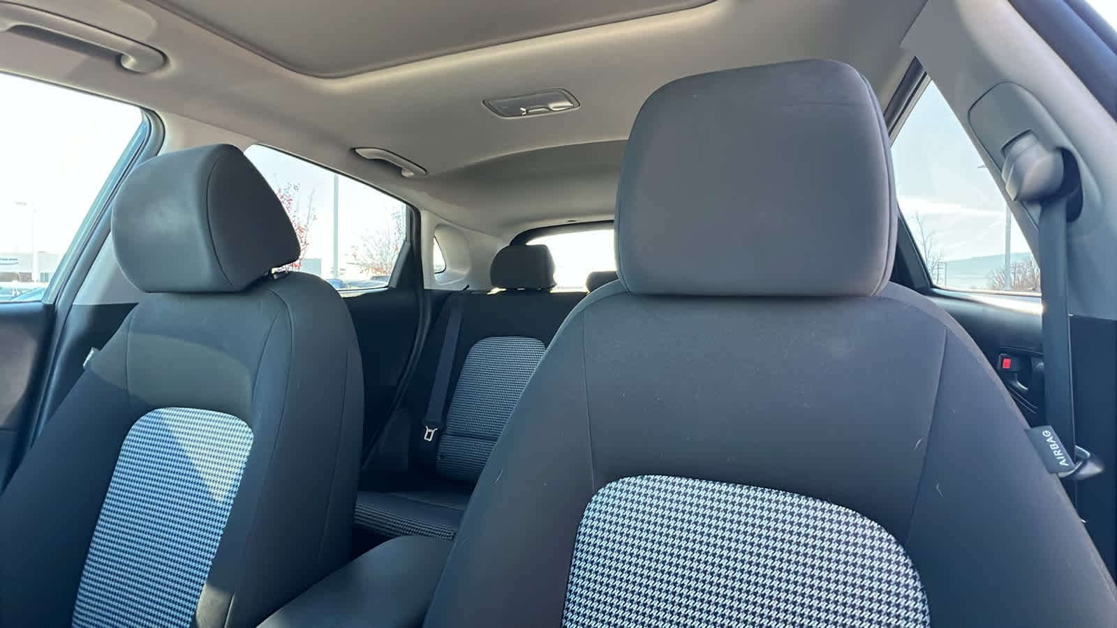 Thumbnail: 2021 Hyundai Kona - 11