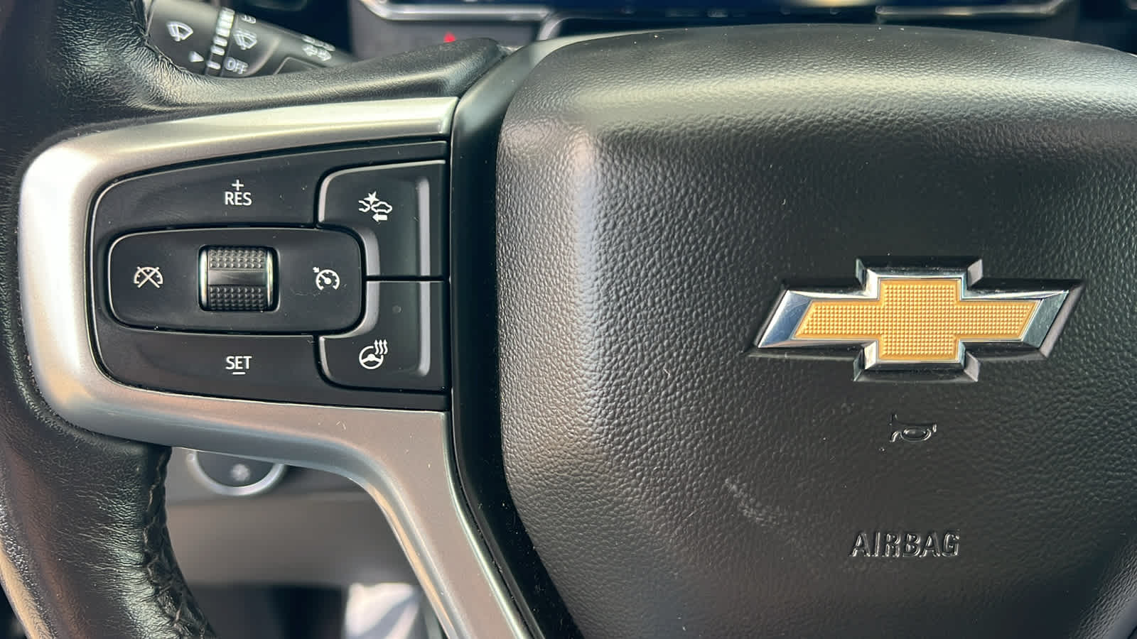 Thumbnail: 2022 Chevrolet Silverado 1500 - 18