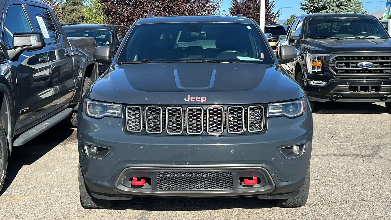 Thumbnail: 2017 Jeep Grand Cherokee - 2
