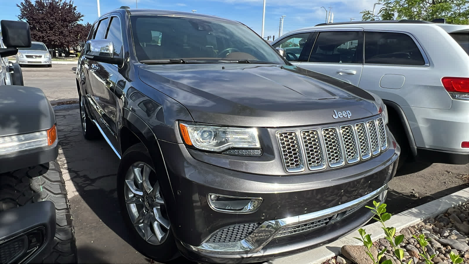 Thumbnail: 2016 Jeep Grand Cherokee - 3