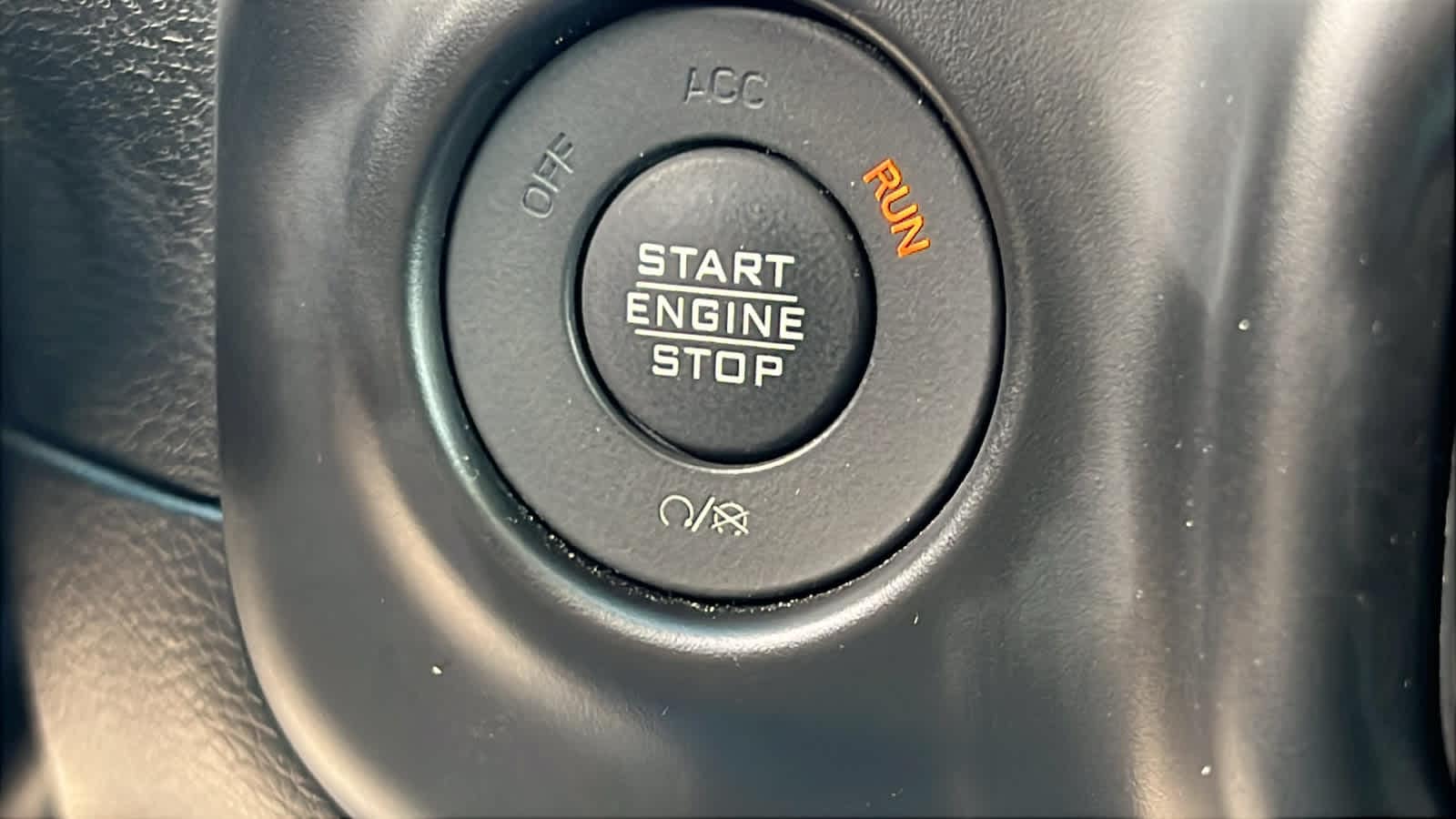 Thumbnail: 2023 Jeep Wrangler - 17