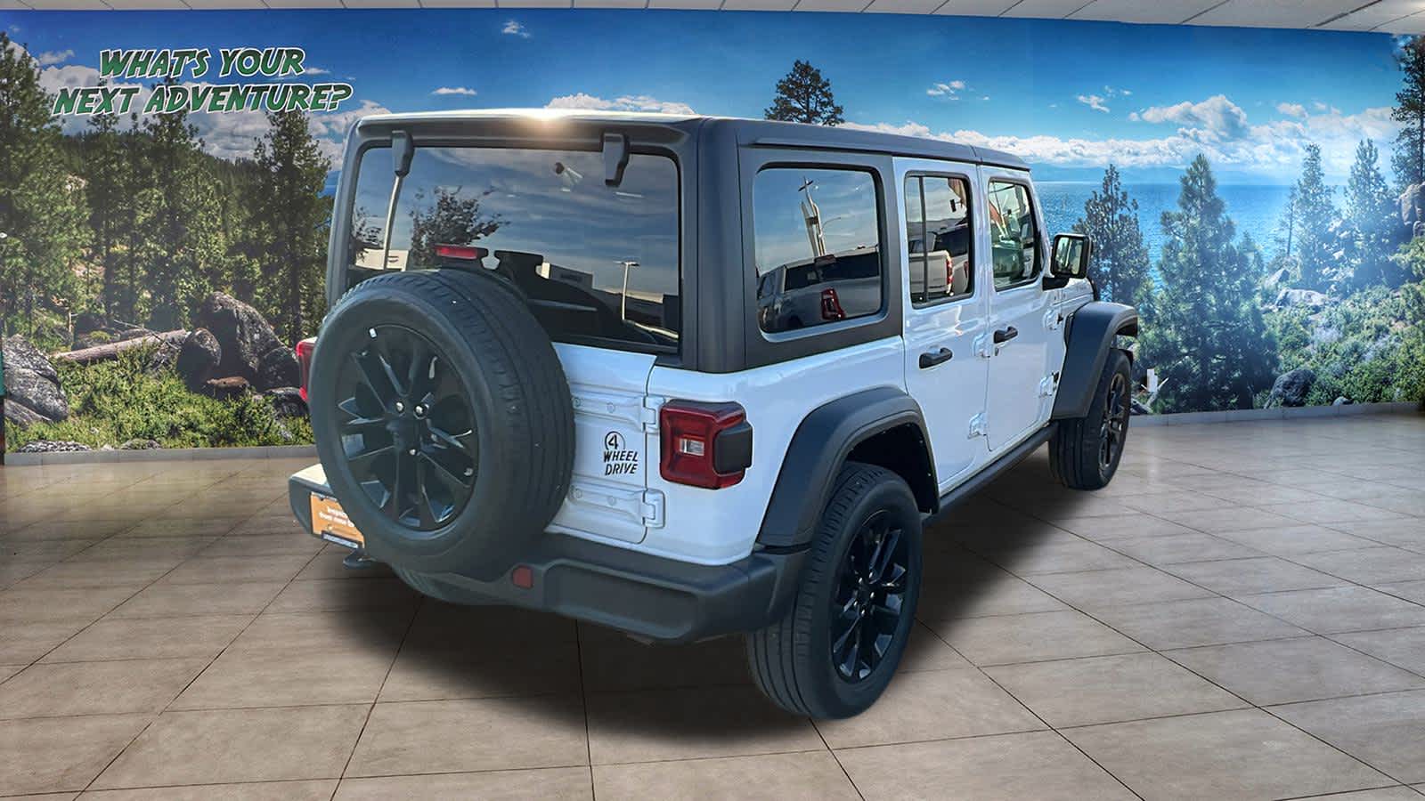 Thumbnail: 2021 Jeep Wrangler - 5
