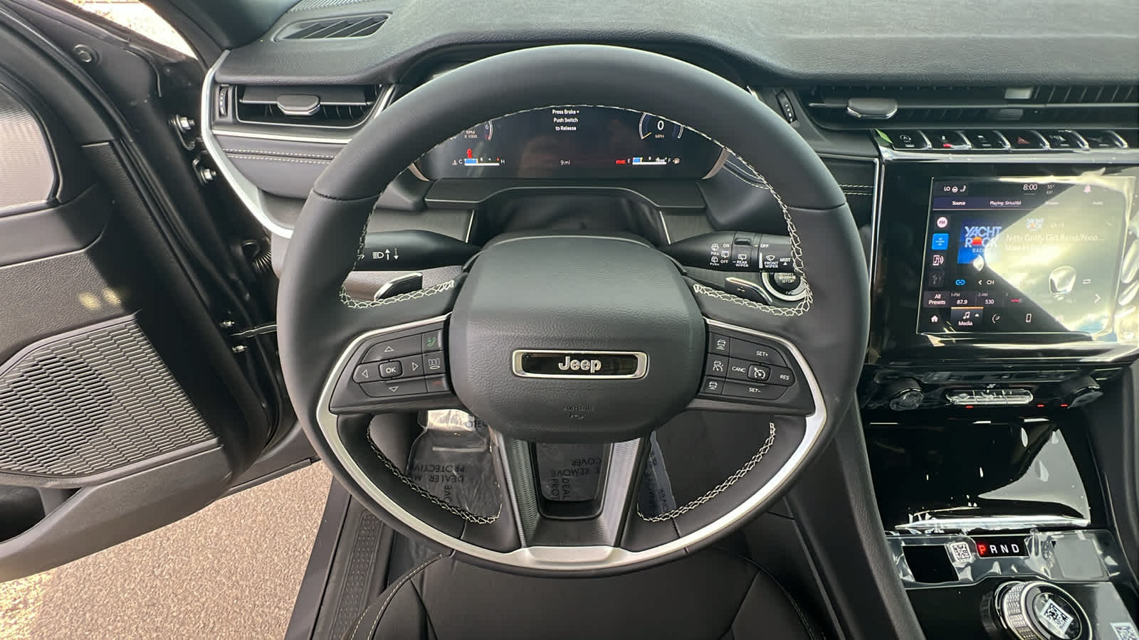 Thumbnail: 2026 Jeep Grand Cherokee - 18