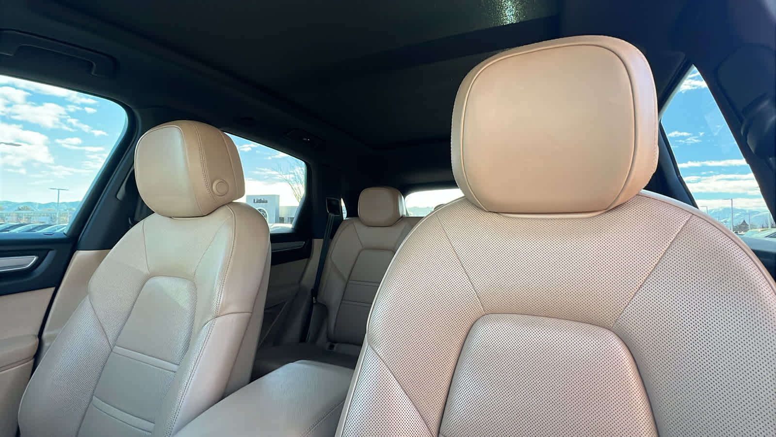 Thumbnail: 2019 Porsche Cayenne - 11