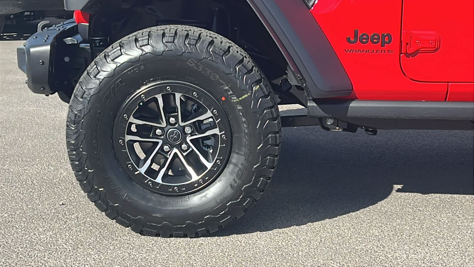 Thumbnail: 2026 Jeep Wrangler - 9