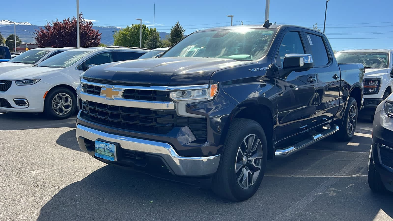 Thumbnail: 2022 Chevrolet Silverado 1500 - 1