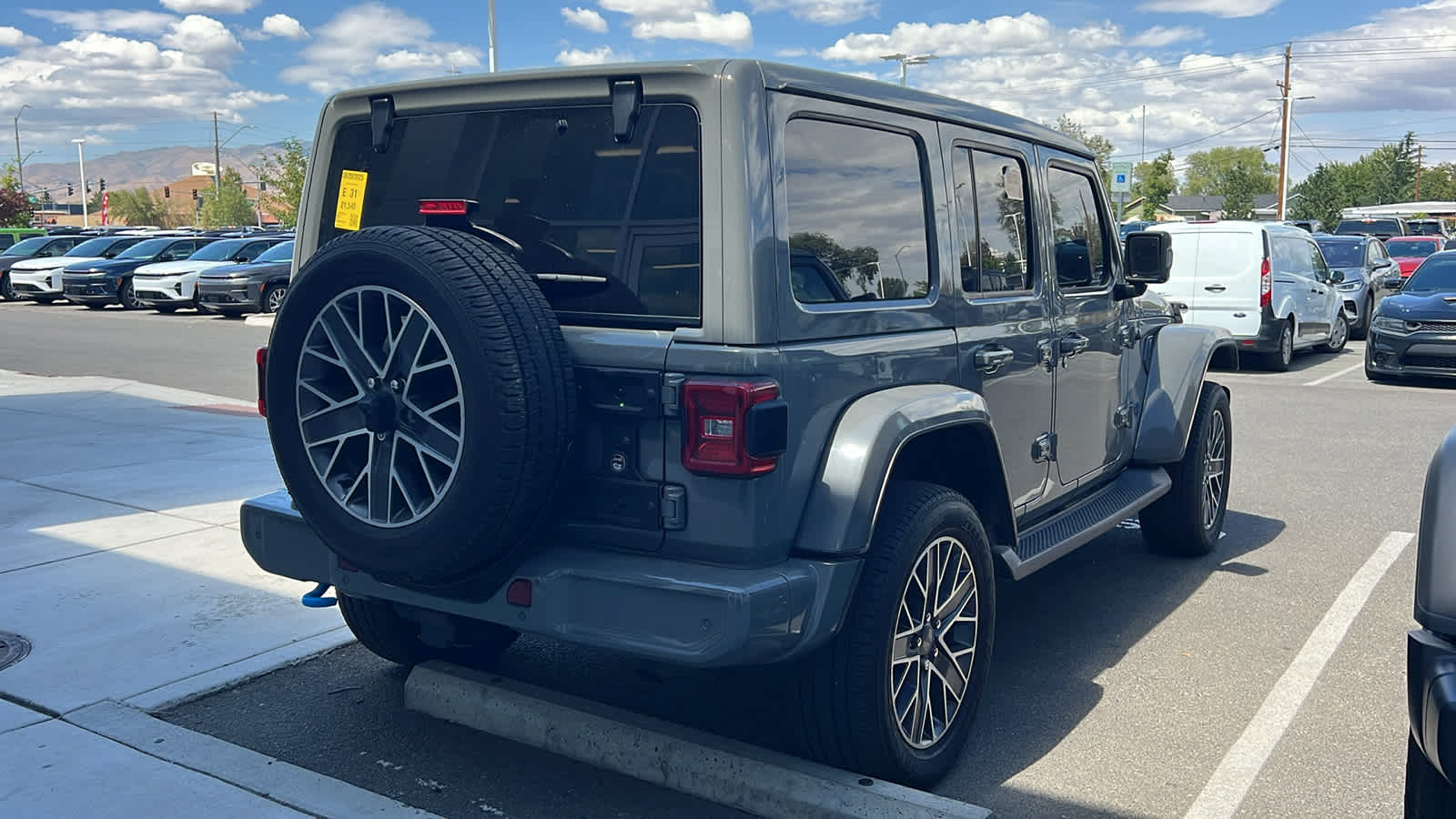 2022 Jeep Wrangler 4xe Unlimited Sahara High Altitude photo 4