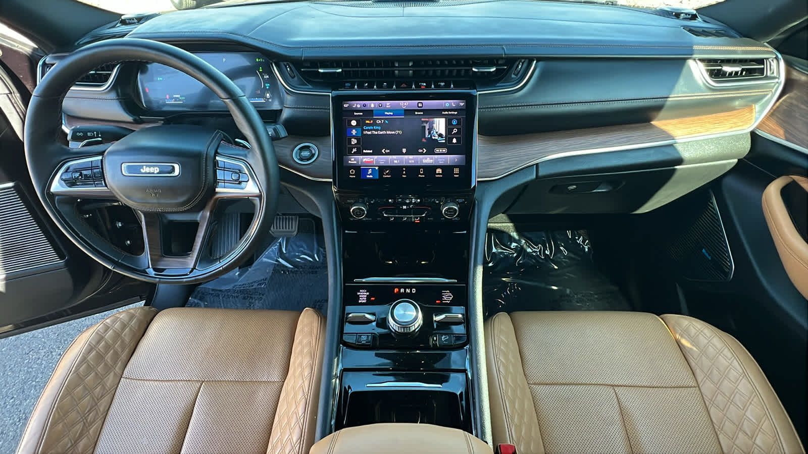 Thumbnail: 2022 Jeep Grand Cherokee - 26