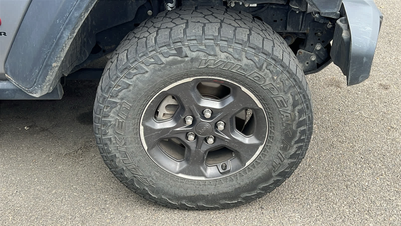 Thumbnail: 2020 Jeep Gladiator - 4