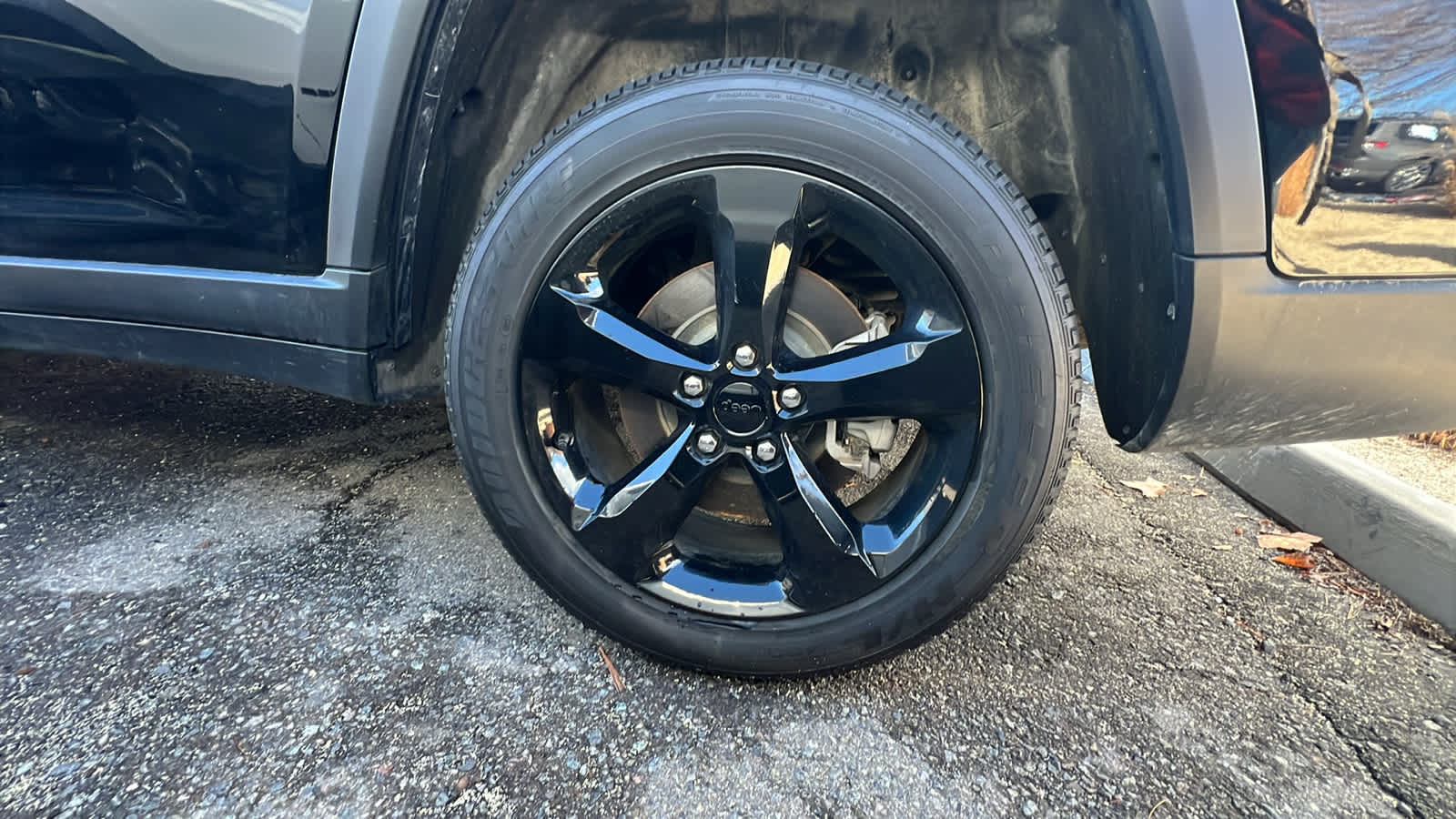 Thumbnail: 2023 Jeep Grand Cherokee - 9