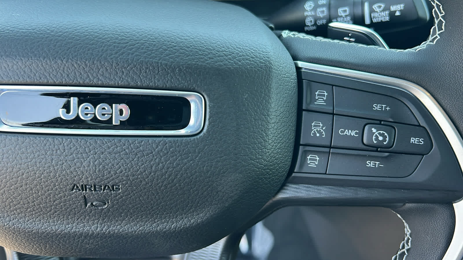 Thumbnail: 2025 Jeep Grand Cherokee L - 20