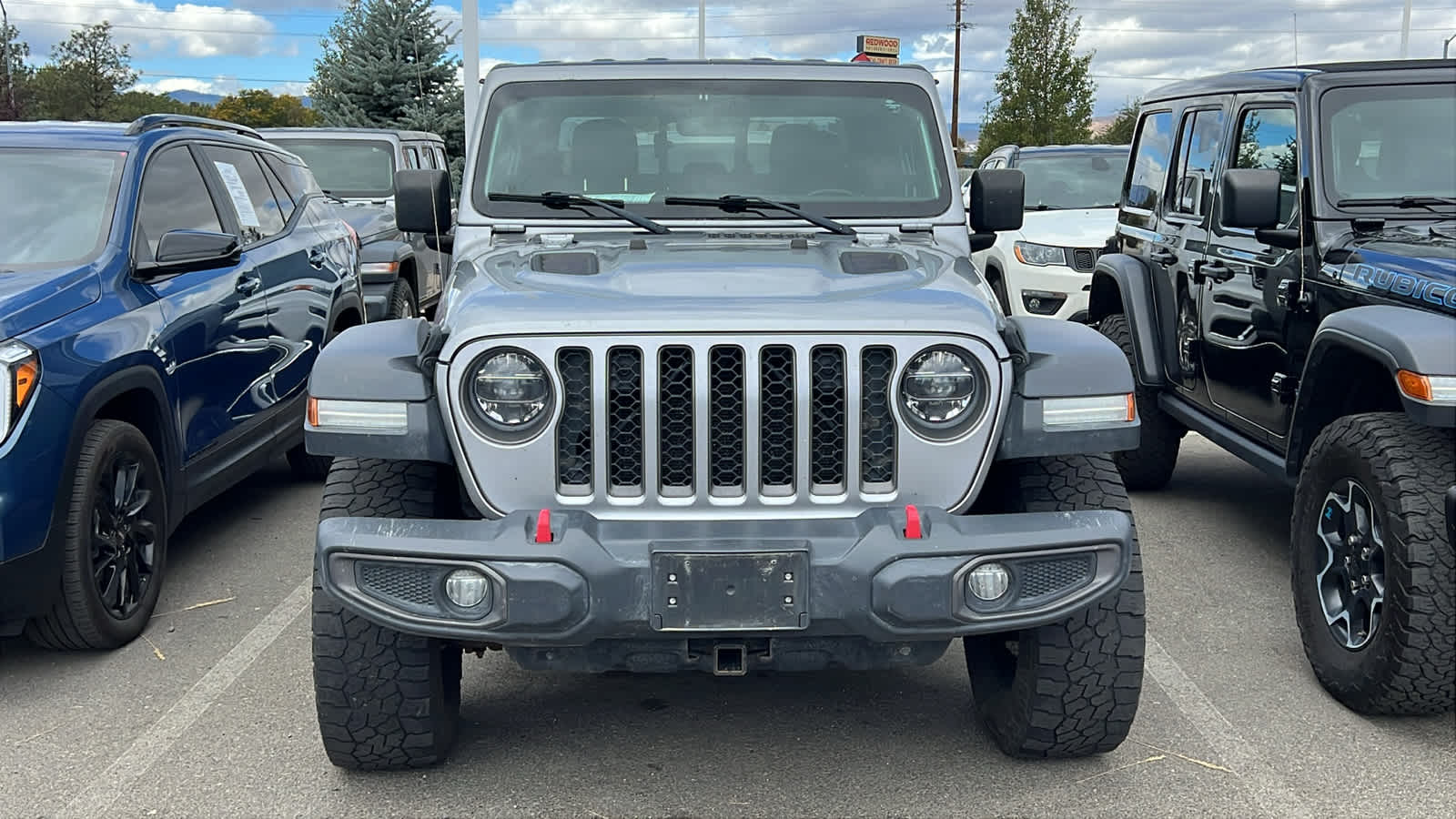Thumbnail: 2020 Jeep Gladiator - 2