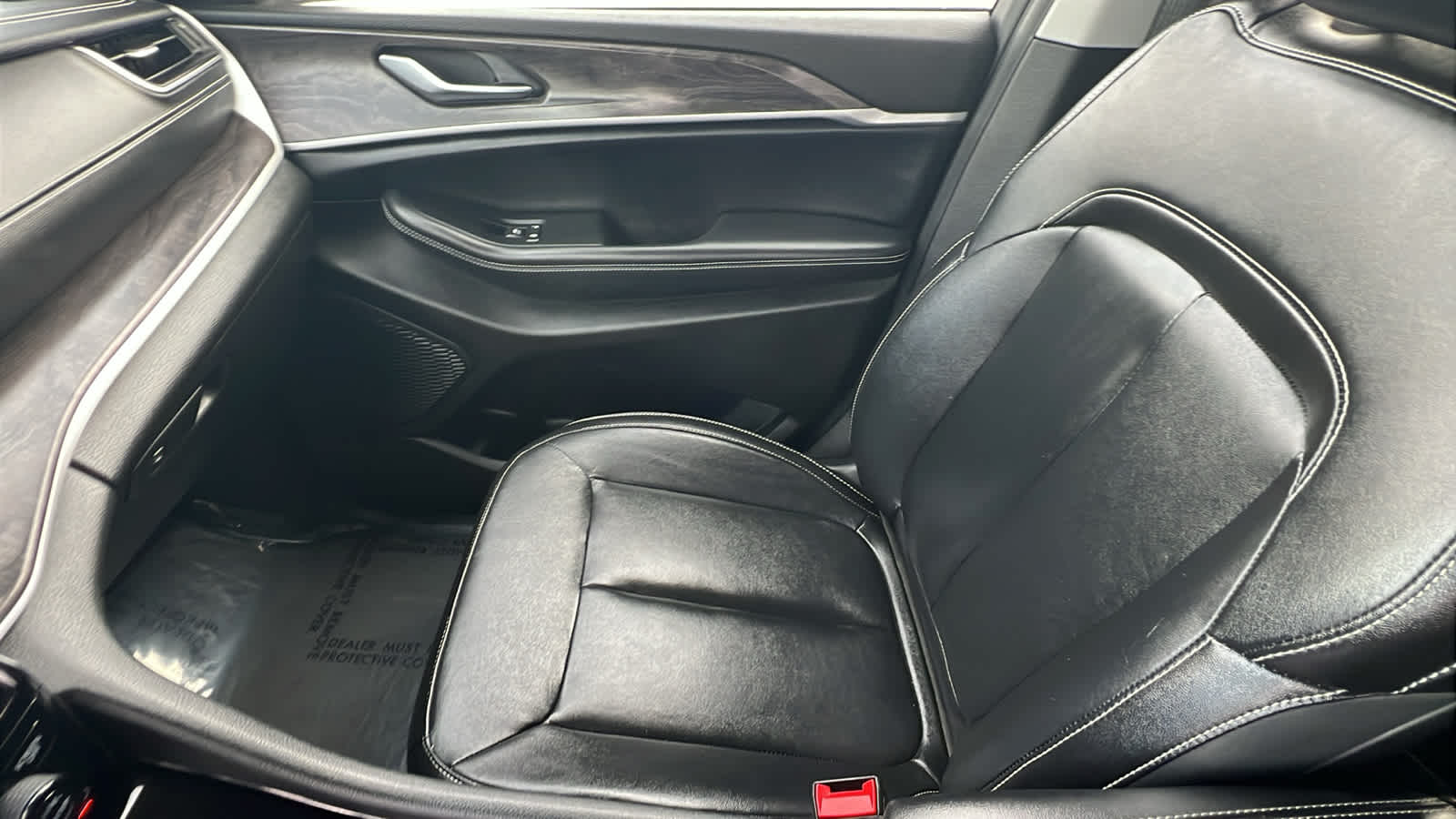 Thumbnail: 2023 Jeep Grand Cherokee - 12