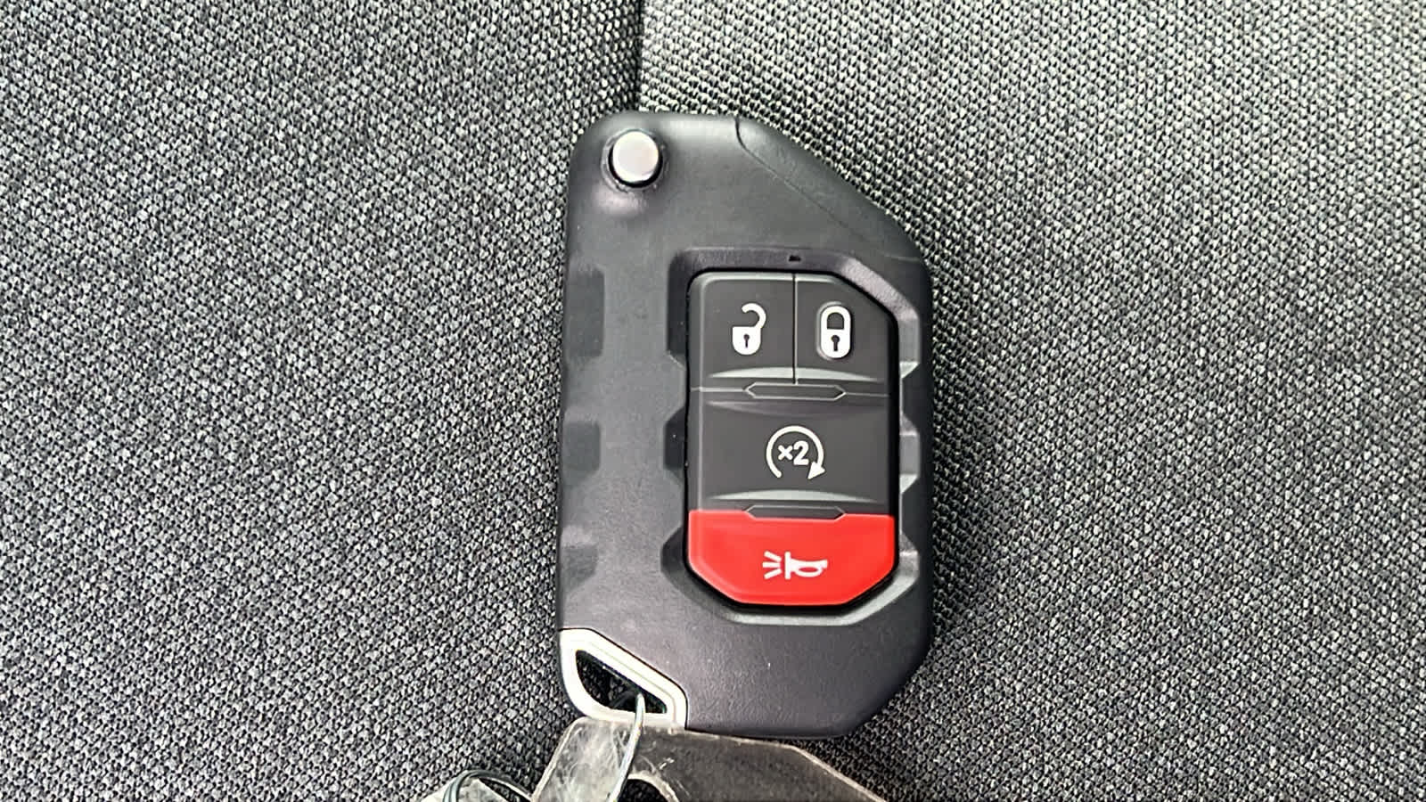 Thumbnail: 2026 Jeep Gladiator - 29