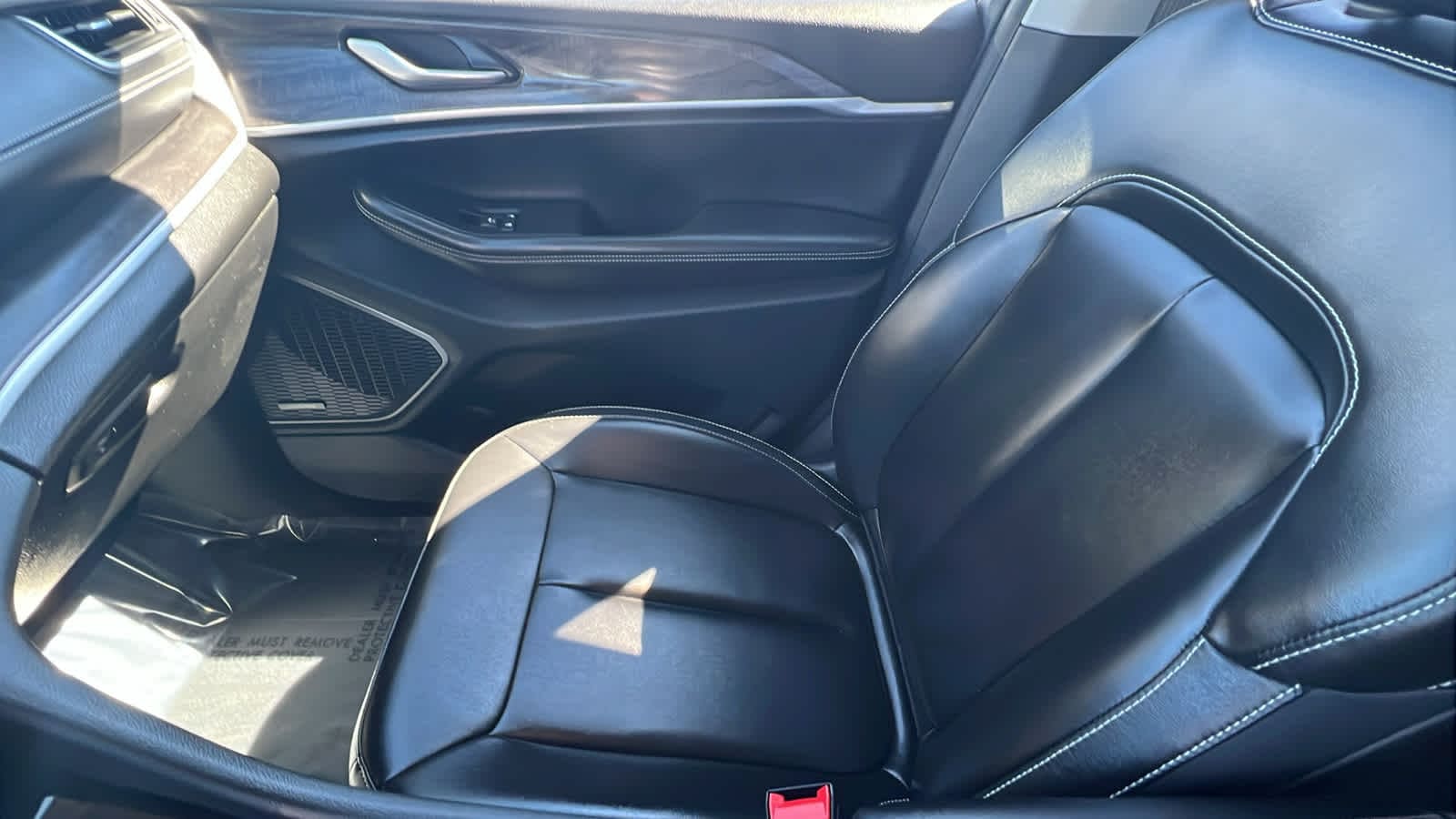 Thumbnail: 2023 Jeep Grand Cherokee - 12