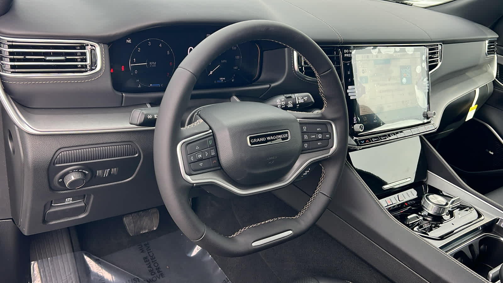Thumbnail: 2026 Jeep Grand Wagoneer - 10