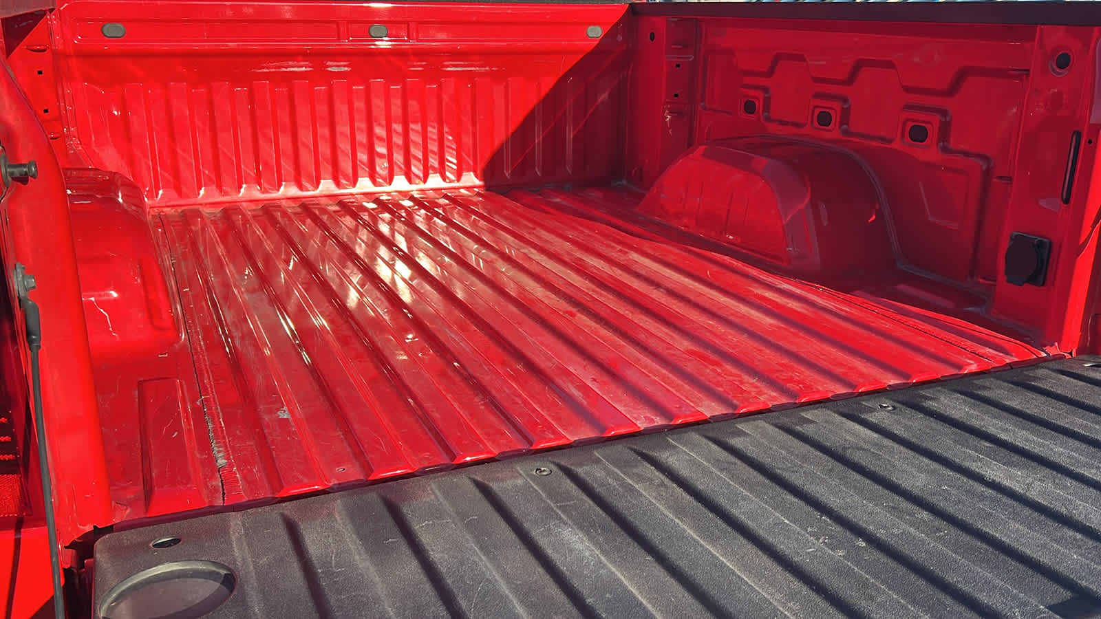 Thumbnail: 2024 Chevrolet Silverado 1500 - 27