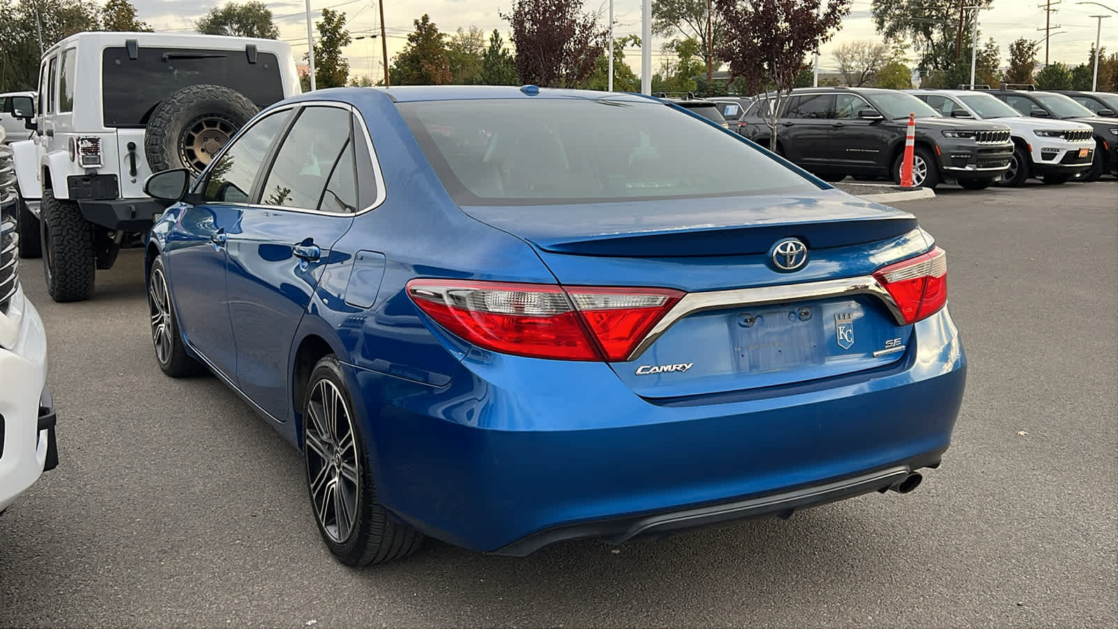 Thumbnail: 2016 Toyota Camry - 5