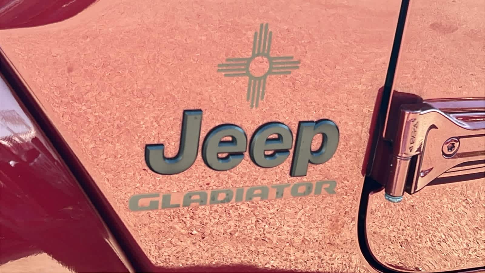 Thumbnail: 2022 Jeep Gladiator - 28