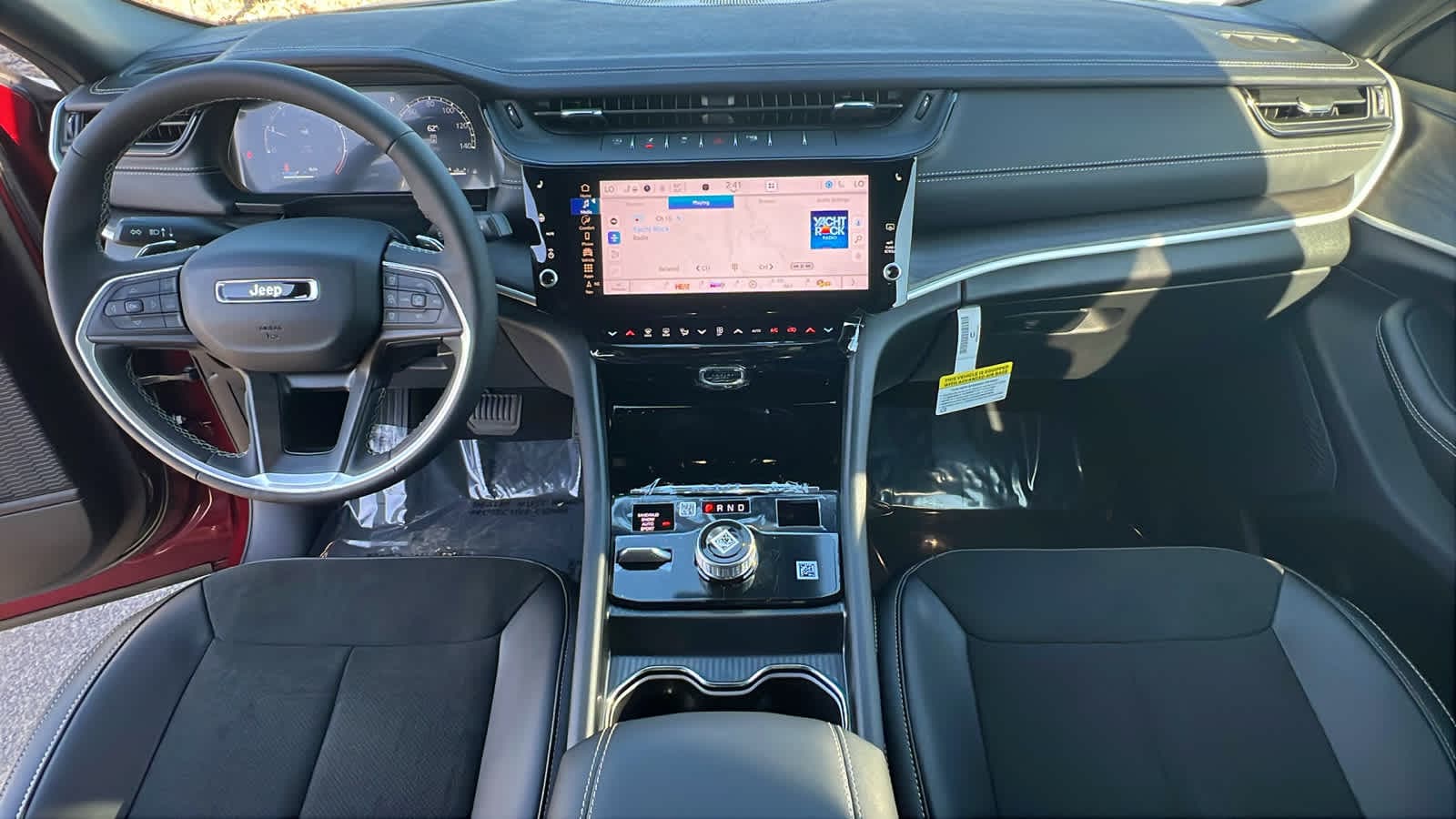 Thumbnail: 2026 Jeep Grand Cherokee - 26