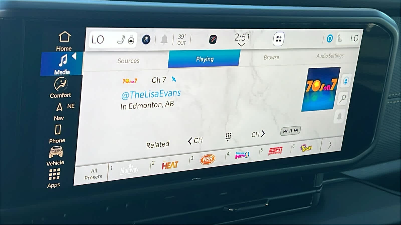 Thumbnail: 2025 Jeep Wrangler - 15