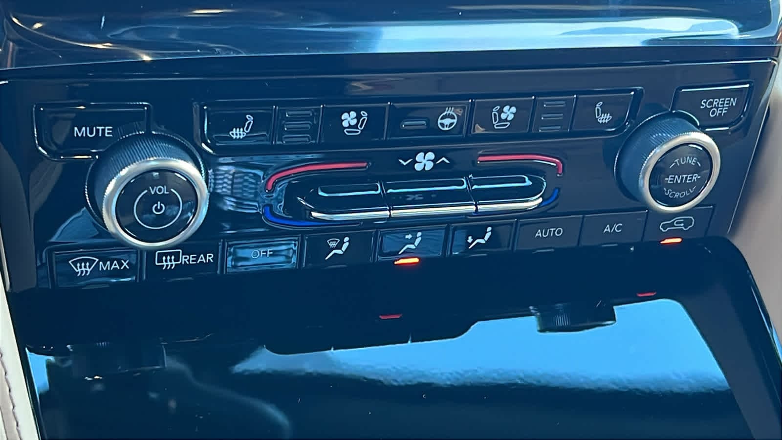 Thumbnail: 2025 Jeep Grand Cherokee - 14